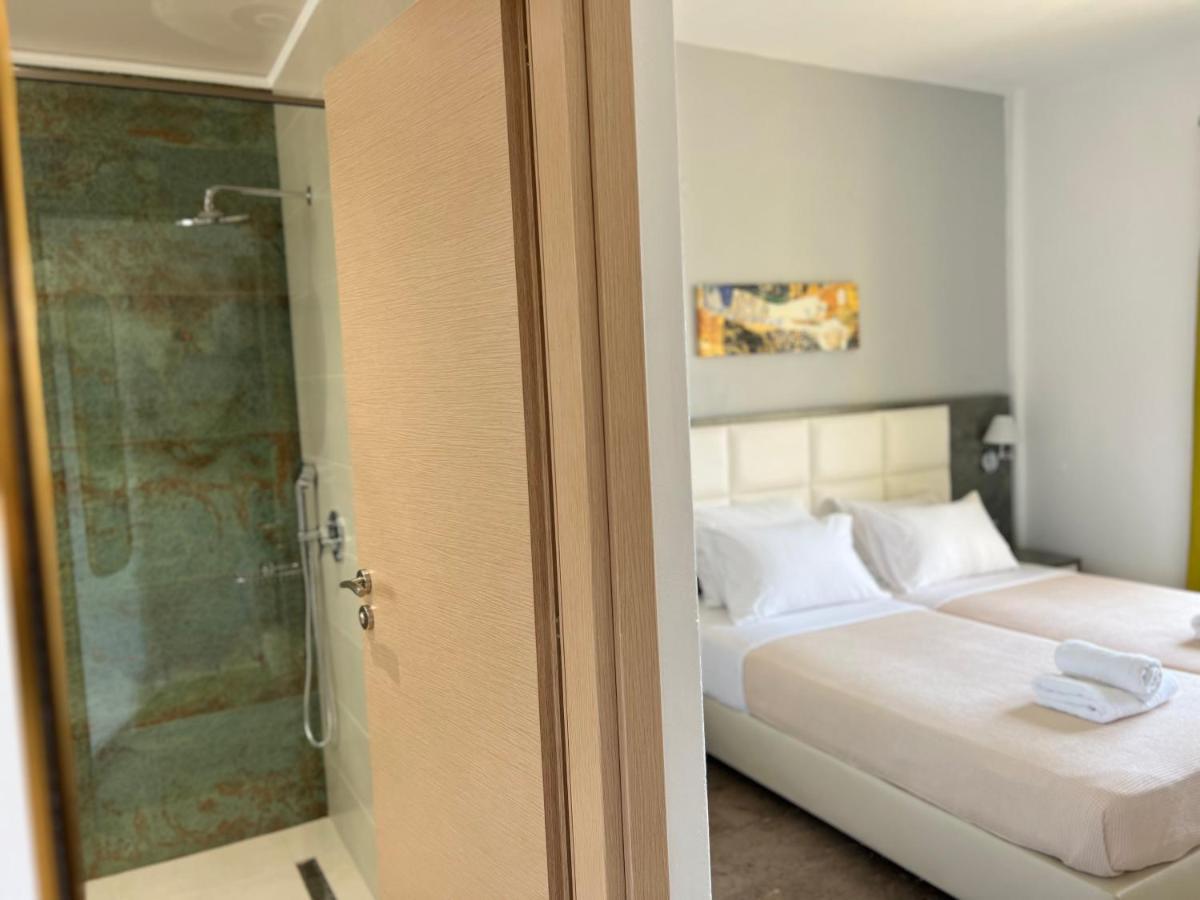 Maria Hotel Sisi 外观 照片